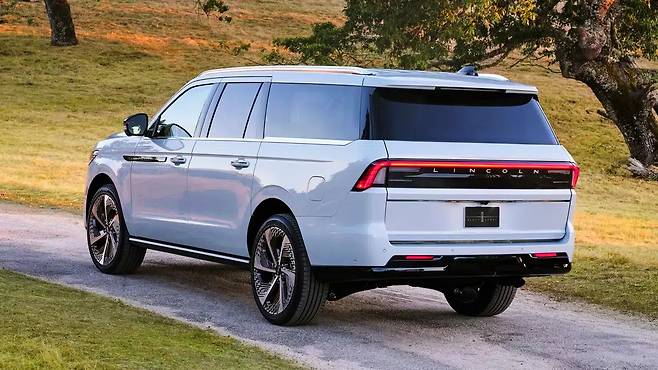 링컨 신형 네비게이터