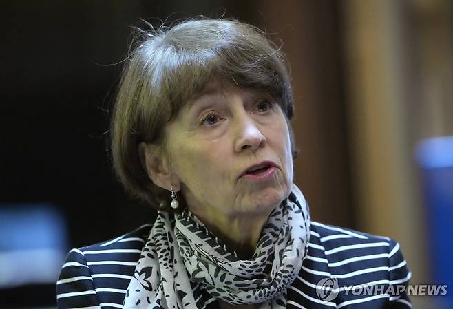 스웨덴 입양위원장 [AP 연합뉴스 자료사진. 재판매 및 DB 금지]