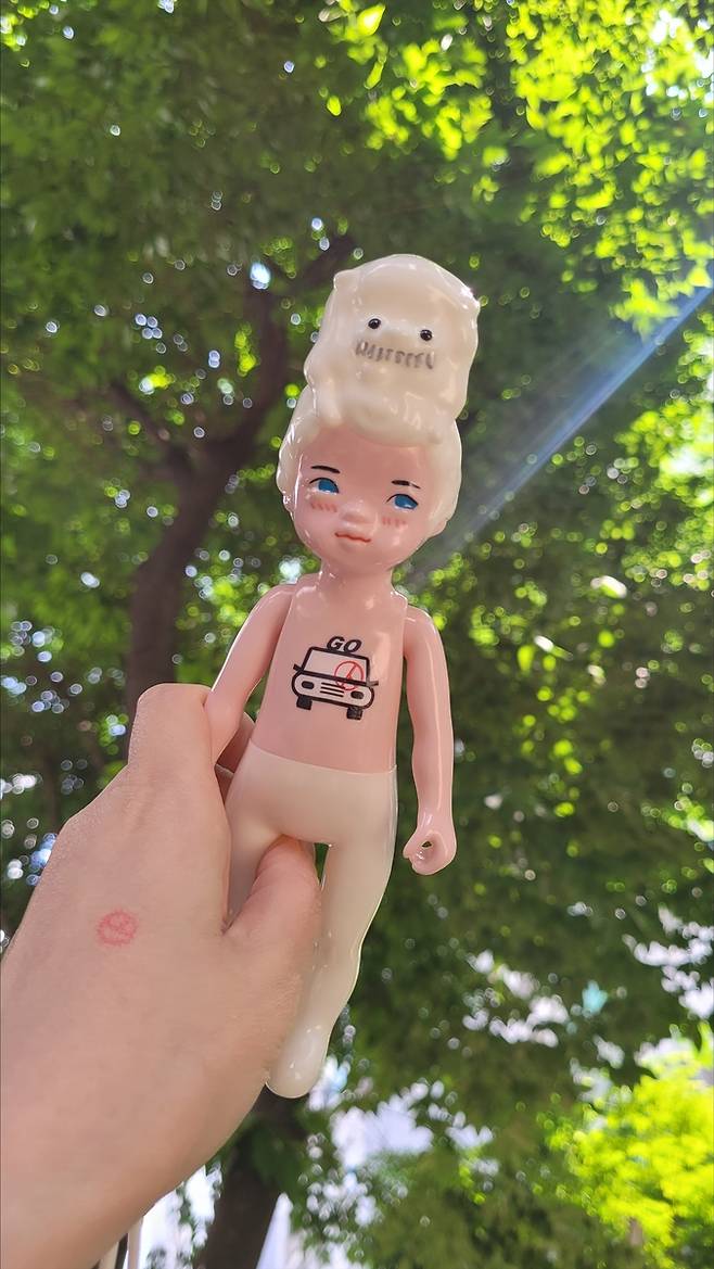 인형과 투표 인증 [독자 이주하씨 제공. 재판매 및 DB 금지]