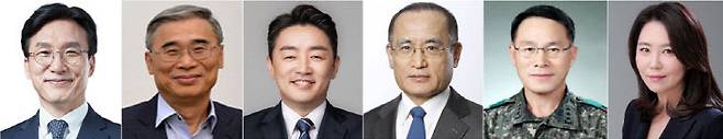 왼쪽부터 김민석 국무총리 후보 지명자, 이종석 국가정보원장 후보 지명자, 강훈식 대통령실 비서실장, 위성락 대통령실 안보실장, 황인권 대통령실 경호처장, 강유정 대통령실 대변인. 사진제공=대통령실