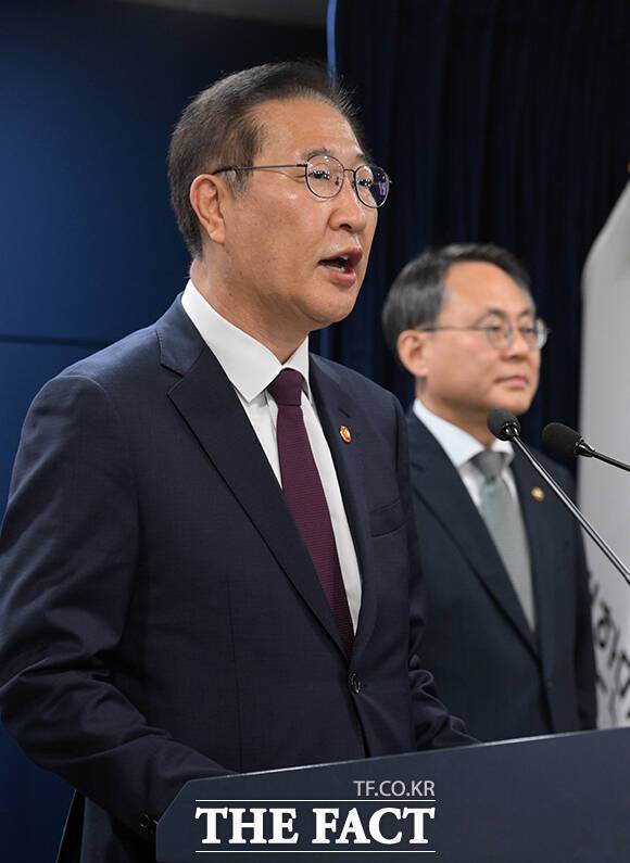 박성재 법무부 장관이 5월 12일 오전 서울 종로구 정부서울청사에서 제21대 대통령 선거 대국민 담화를 하고 있다. /임영무 기자