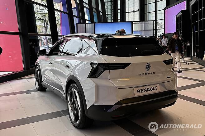 르노코리아가 올 하반기 순수전기차 세닉 E-Tech를 국내 시장에 출시한다(오토헤럴드 김훈기 기자)