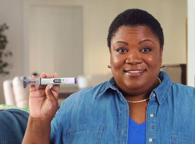 일라이 릴리의 비만 치료 주사제 젭바운드. 당뇨병 치료제로 먼저 개발했다가 체중 감량 효과 부작용이 확인돼 비만 치료제로 발전했다./일라이 릴리