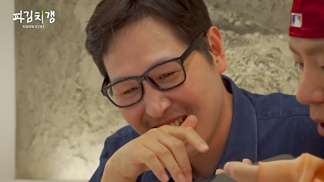 1 (13).png 침착맨과 아바타 소개팅하는 맛피자.jpg
