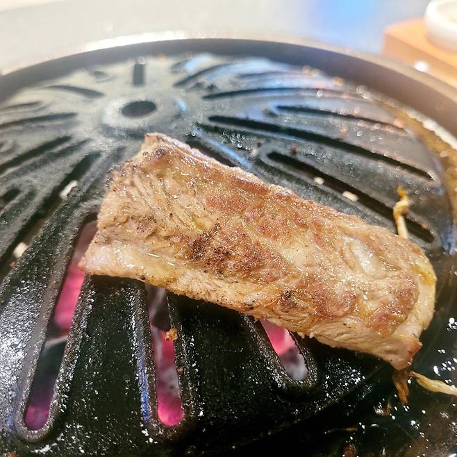 노총각 돼지갈비 혼밥