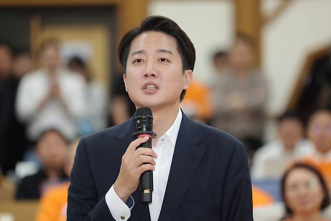 Lee Jun-seok, a 40-year-old first-term lawmaker and founder of the minor conservative New Reform Party, is one of the youngest in South Korean history to run for presidency. (Yonhap)