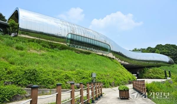 연천 전곡선사박물관 전경 모습. 홍기웅기자