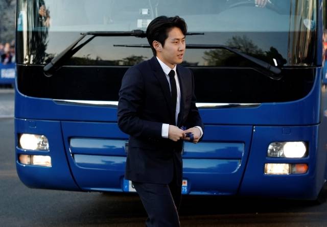 이강인은 UCL 8강 1, 2차전, 준결승 1, 2차전, 결승전 모두 결장했다. PSG는 올겨울 이탈리아 세리에 A 최고의 선수 흐비차 크바라츠헬리아를 영입했다. 우스만 뎀벨레, 브래들리 바르콜라 등이 건재한 가운데 데지레 두에의 기량이 급상승했다. 중원엔 비티냐, 주앙 네베스, 파비안 루이스 등의 굳건하게 자릴 지켰다. 이강인이 뛸 수 있는 자리가 마땅하지 않았다. 사진=REUTERS=연합뉴스