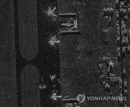 우크라이나의 드론 공격을 받은 러시아 벨라야 공군기지 [로이터=연합뉴스]