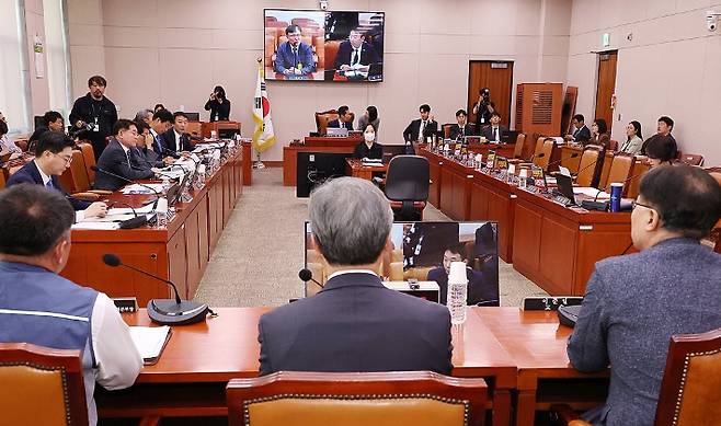 국회 법제사법위원회. 연합뉴스