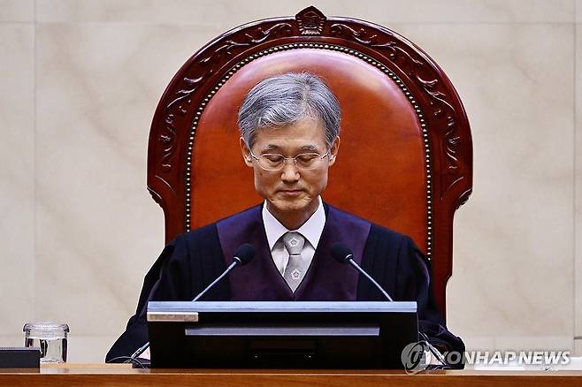 이재명 후보 상고심 선고에 참석한 조희대 대법원장 (서울=연합뉴스) 조희대 대법원장이 1일 서울 서초구 대법원에서 열린 더불어민주당 이재명 대선 후보의 공직선거법 위반 사건 상고심 선고에 참석해 있다. 2025.5.1 [사진공동취재단] photo@yna.co.kr