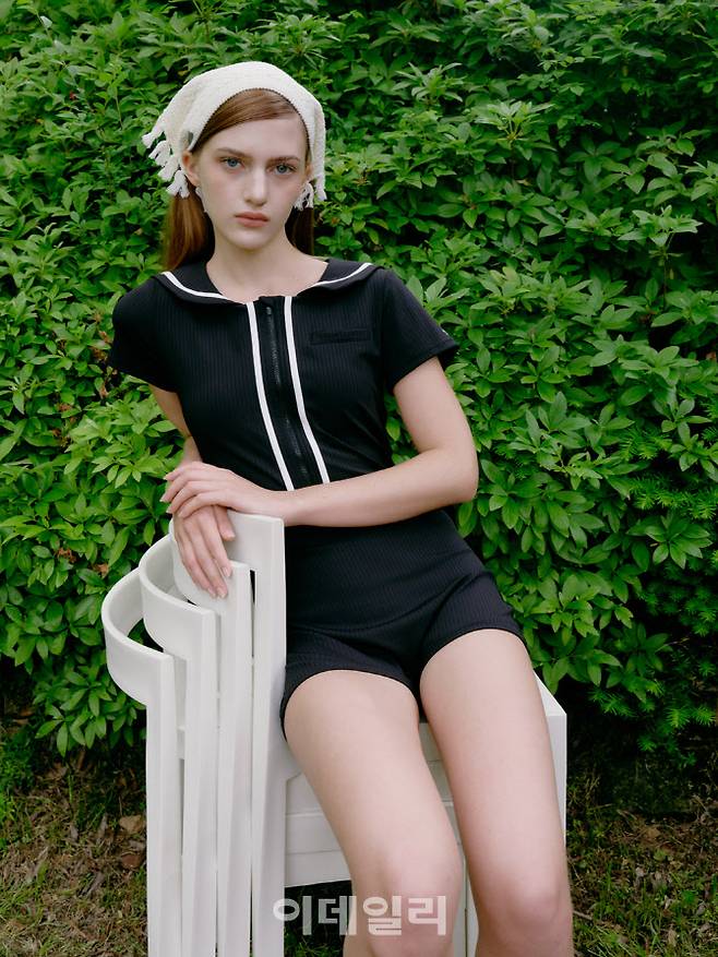 LF 질스튜어트뉴욕 25SS 스윔웨어 컬렉션 화보  (사진=LF)