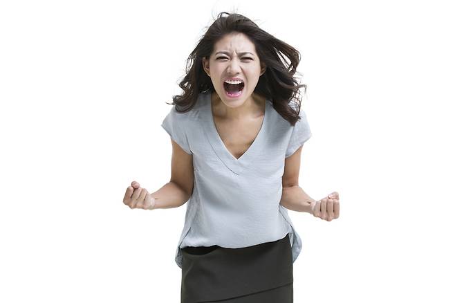 나쁜 사건에 대한 불평은 그 사건과 자신을 더욱 결속시키는 원인이 된다. [사진= 게티이미지뱅크]