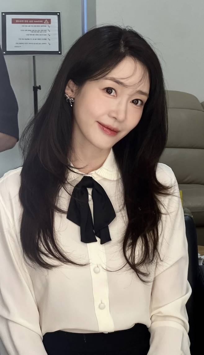 성유리 홈쇼핑 복귀 “생계 vs 인성 하자” 말말말 (사진: 성유리 SNS)