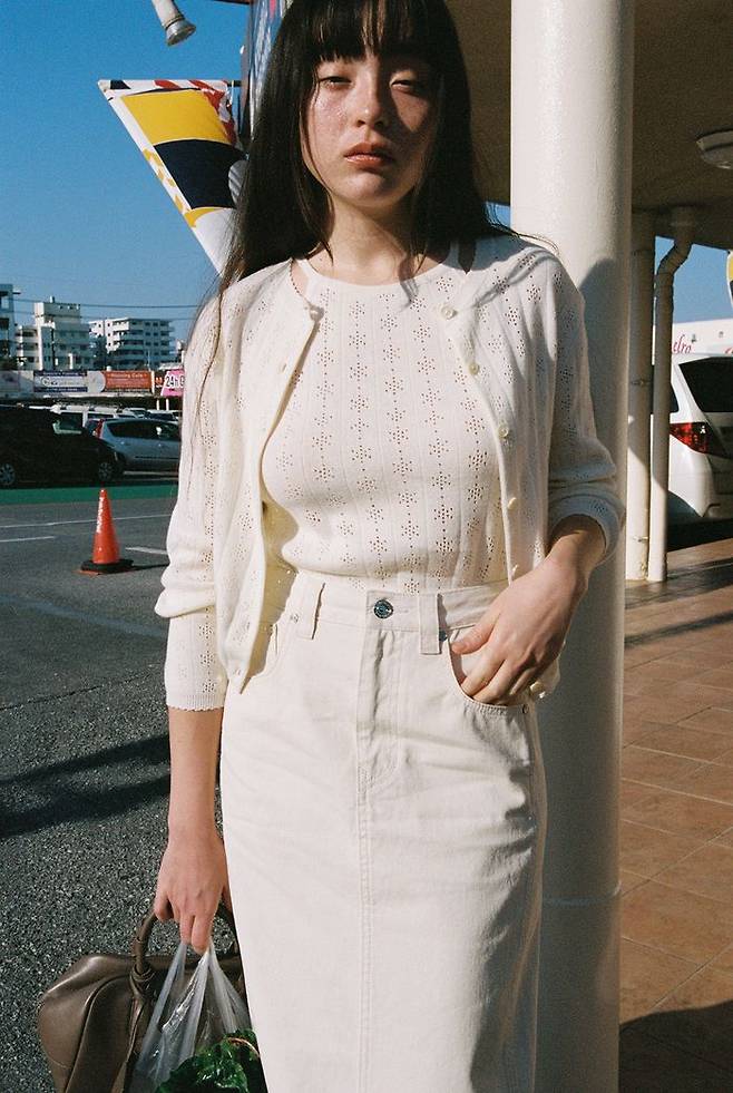 디 애퍼처 25 SS 90S 서머 니트 카디건.ⓒ삼성물산 패션부문