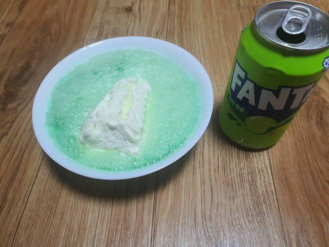 20250605_173802.jpg 메론크림소다가 궁금해서