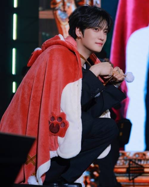 지난 4월 충칭에서 팬 미팅을 개최한 가수 겸 배우 김재중. 인코드엔터테인먼트 제공