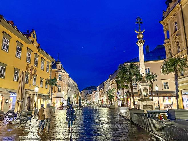 클라겐푸르트 구시가지의 야경 [사진/권혁창 기자]