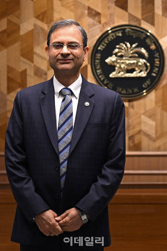 산제이 말호트라 인도중앙은행 총재(사진=AFP)