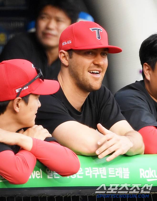 검진 결과 단순 타박상을 끝난 네일은 올 시즌 제대로 액땜했다.