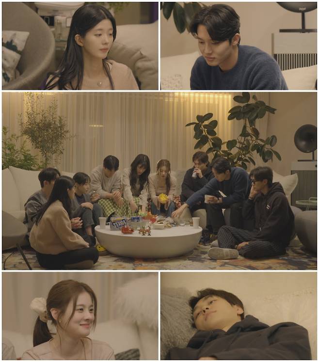 6일(오늘) 밤 10시 50분 방송하는 채널A ‘하트페어링’ 13회에서는 ‘페어링하우스’ 입주자 10인 상윤-수아-우재-제연-지민-지원-찬형-창환-채은-하늘이 이탈리아에서의 추억을 소환한 ‘엽서 데이트’를 마치고 한데 모여, ‘엽서 데이트’의 후기를 전하는 동시에 각각의 로맨스 상대와 치열한 눈빛을 주고받으며 더욱 진한 감정을 드러내는 현장이 그려진다. 지민X제연X상윤X하늘은 ‘엽서 페어링’ 데이트 직후 한층 강렬해진 다각 관계를 보여준다. 제연은 지민X하늘 길어지는 후기에 심기 불편+질투 활활 모습을 보인다. 제연은 “감정 감추는 편인데, 다 드러나 버려…”라며 치열한 눈빛이 오간 현장에 대해 말한다. ‘페어링하우스’ 입주자 10인은 거실 모여 ‘엽서 페어링’ 후기 전하는 시간을 가진다. 지민은 단체 자리 내내 제연 챙기기 & 눈빛 플러팅을 이어가고, 상윤은 눈치 살피다 ‘외면’ 하는 모습을 보이낟. 이청아X미미는 “이탈리아 데이트의 가장 큰 나비효과, 제연X지민X하늘 삼각구도라고 말한다. 최종 선택을 일주일 앞두고 ‘크리스마스 이브 데이트’를 진행하며, 입주자들의 새로운 ‘거미줄 러브라인’이 생생하게 중계되는 채널A ‘하트페어링’ 13회는 6일(오늘) 밤 10시 50분 만나볼 수 있다.‘하트페어링’ 지민X제연X하늘 신경전 (사진: 채널A)