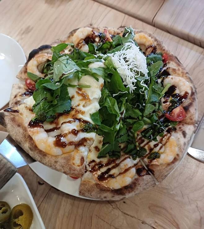 봉화 오전약수관광지에서 맛볼 수 있는 화덕피자