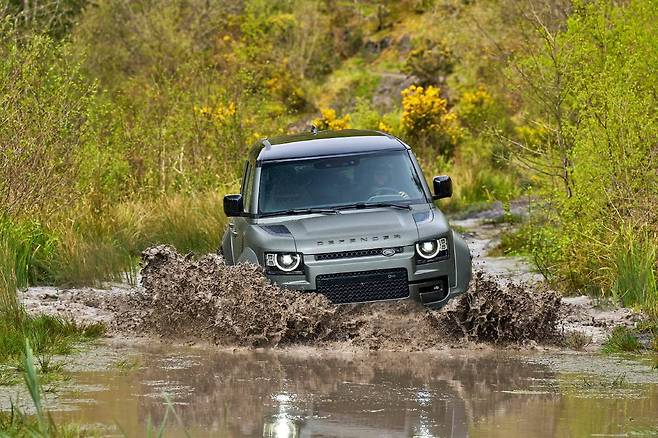 올 뉴 디펜더 옥타 에디션 원 / 출처=JLR코리아