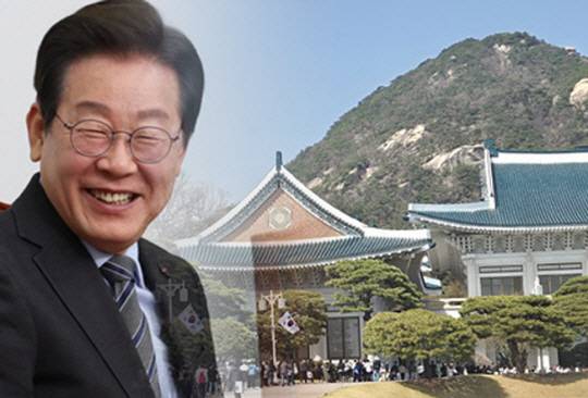 이재명 대통령과 청와대 전경. 뉴시스 문화일보 자료사진