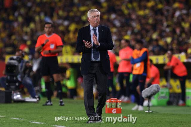 브라질 대표팀 데뷔전을 치른 안첼로티 감독. /게티이미지코리아
