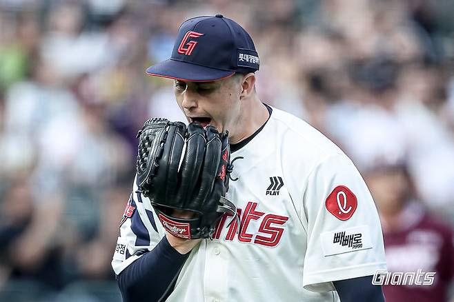 롯데 터커 데이비슨. 롯데 자이언츠 제공