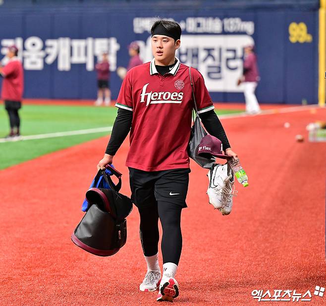 키움 히어로즈 신인 투수 정현우가 오는 6월 8일 LG 트윈스와의 고척스카이돔 홈 경기에 선발등판한다. 사진 엑스포츠뉴스 DB