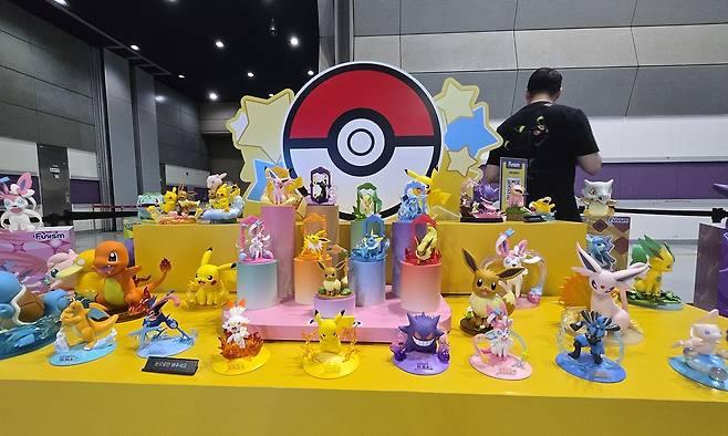 - 마감과 조형 자체가 굉장히 정교하다