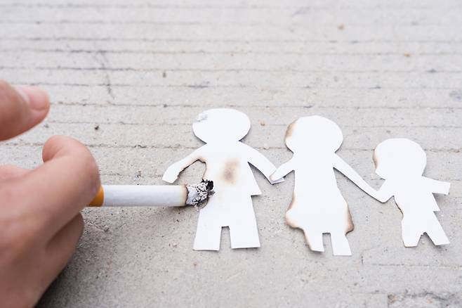 오는 7월부터 프랑스에서 해변·공원 등 야외 공공장소에서의 흡연이 전면 금지된다. 사진=게티이미지