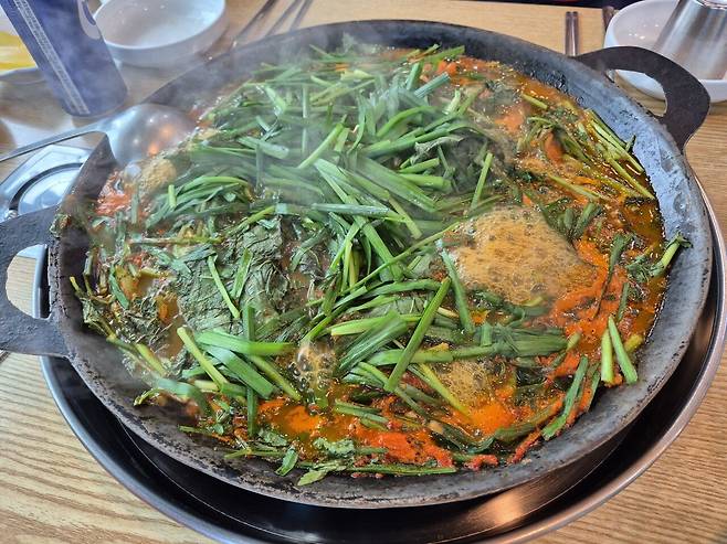 20250607_180141.jpg 등산후 물닭갈비 먹어요~