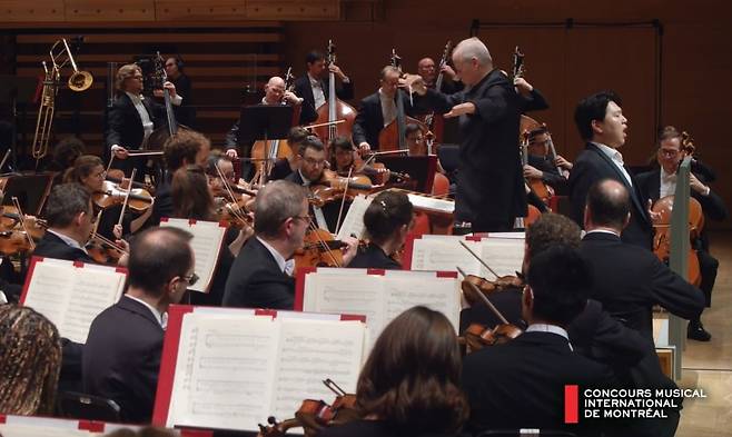 테너 황준호의 2차 결선 실황 / (c)몬트리올국제콩쿠르 홈페이지 스티리밍