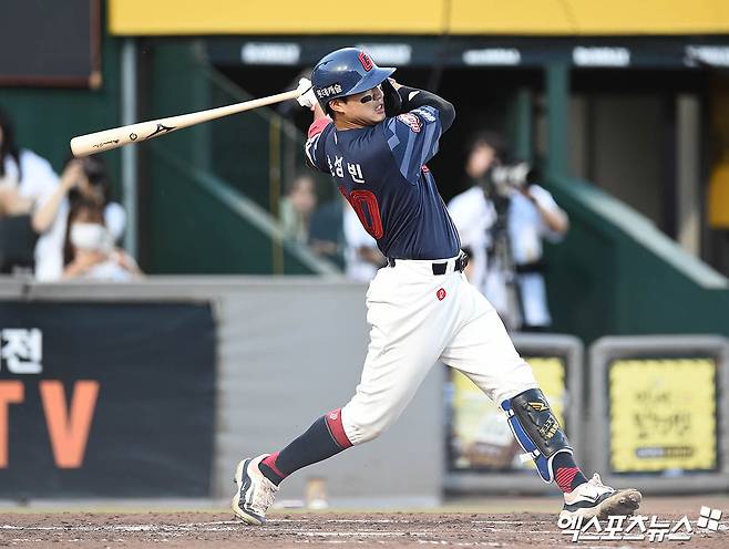 롯데 자이언츠 손성빈. 엑스포츠뉴스 DB