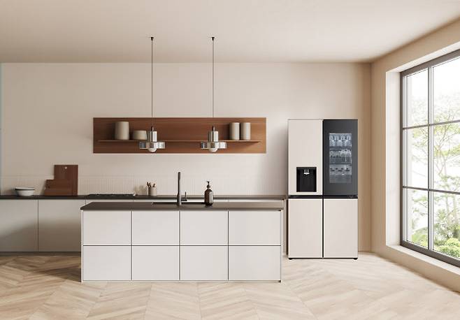 LG전자가 출시한 ‘LG 디오스 AI 오브제컬렉션 스템(STEM) 얼음정수 냉장고’. (사진=LG전자)