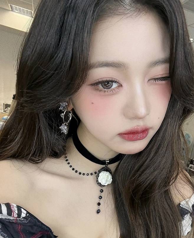 장원영 인스타그램.