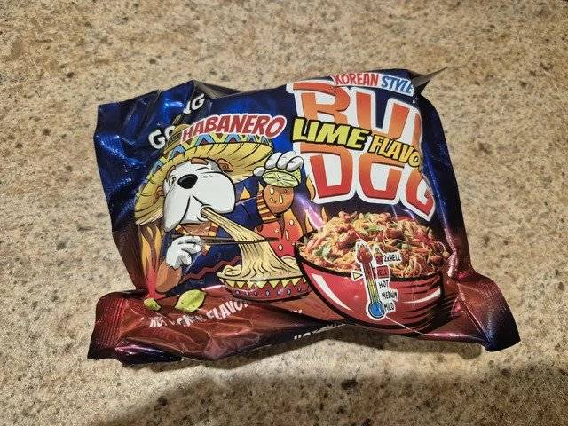 03.webp.ren.jpg 불닭볶음면 해외 인기 근황 (+한국식 매운맛 과자 인기)