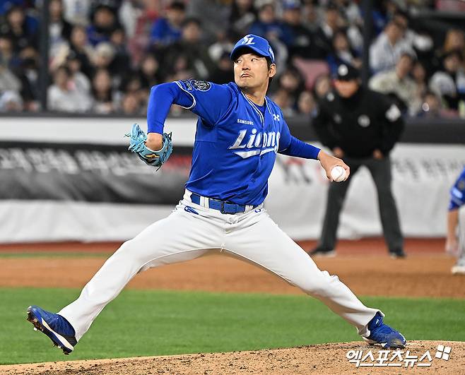 삼성 라이온즈 백정현이 정규시즌 경기에 등판해 투구하고 있다. 백정현은 어깨 염증으로 7일 엔트리에서 말소됐다. 엑스포츠뉴스 DB