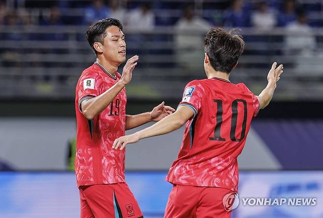 골세리머니를 펼치는 오세훈 [연합뉴스 자료사진]