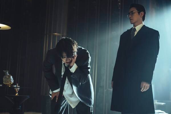 '광장' / 사진=넷플릭스