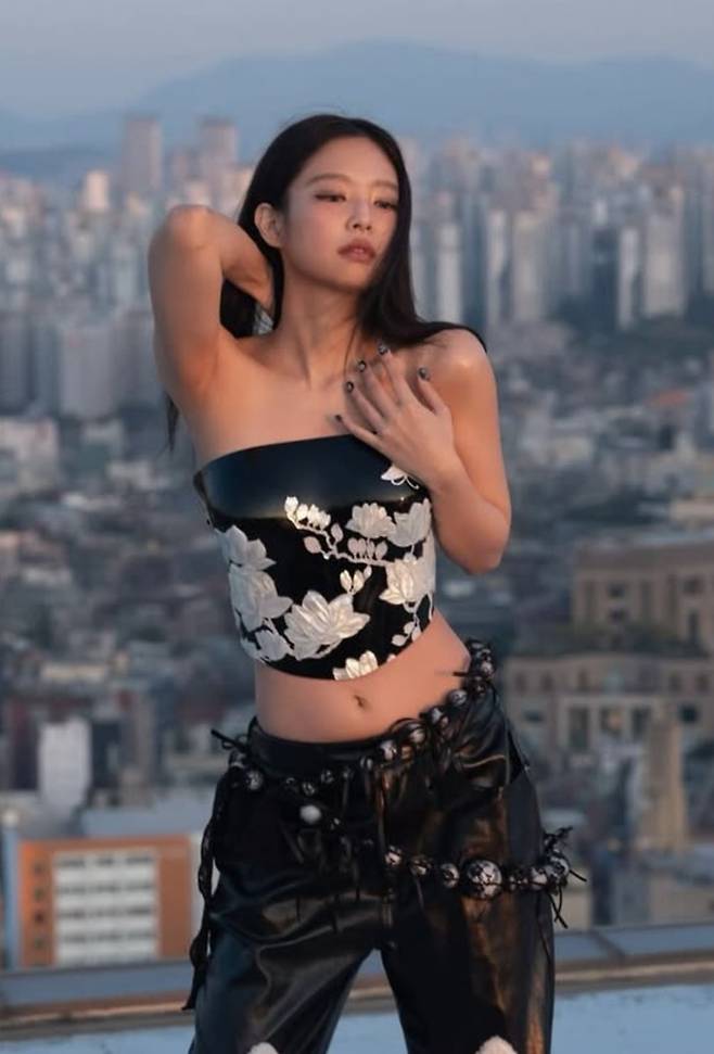 제니 인스타그램.