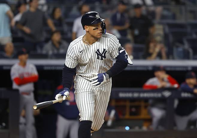 애런 저지가 9회말 투런홈런을 날리며 이날 생애 43번째 멀티홈런을 기록했다. AP연합뉴스