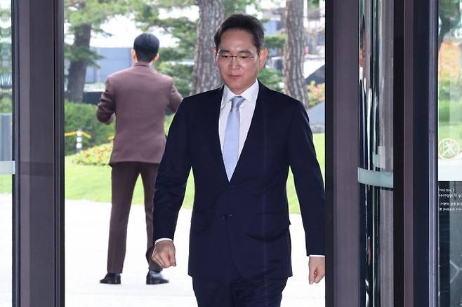 이재용 삼성전자 회장이 지난달 30일 서울 중구 신라호텔에서 열린 2025 삼성 호암상 시상식에 참석하고 있다. 연합뉴스.