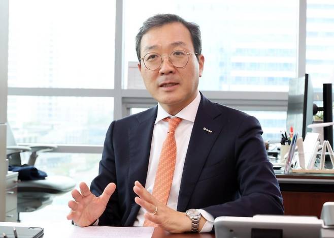 강용성 와이즈넛 대표가 최근 판교 본사에서 본지와 인터뷰를 하는 모습. 사진=박범준 기자