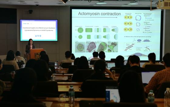 지난 5일 서울대 암연구소 이건희홀에서 '제8차 유전체·기능연구 기반 희귀질환 진단지원 사업 기능코어 워크숍'이 열렸다. 사진 서울대병원