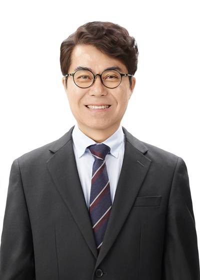 강철 한경국립대 교수