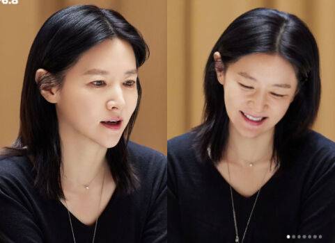 배우 이영애가 연극 '헤다 가블러' 대본 리딩 현장을 공개했다./이영애 개인 인스타그램