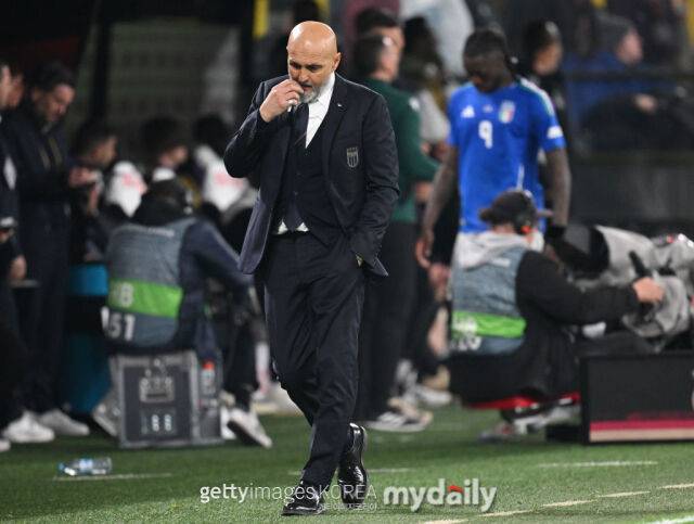 노르웨이전 대패 후 경질된 루치아노 스팔레티 감독. /게티이미지코리아